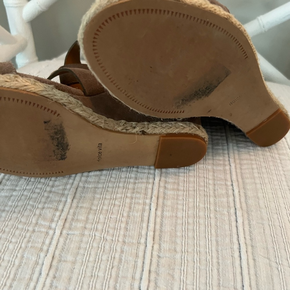 Dolce Vita Keep Kova Wedges - Picture 6 of 8